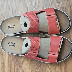 Clarks sandals womens size 9